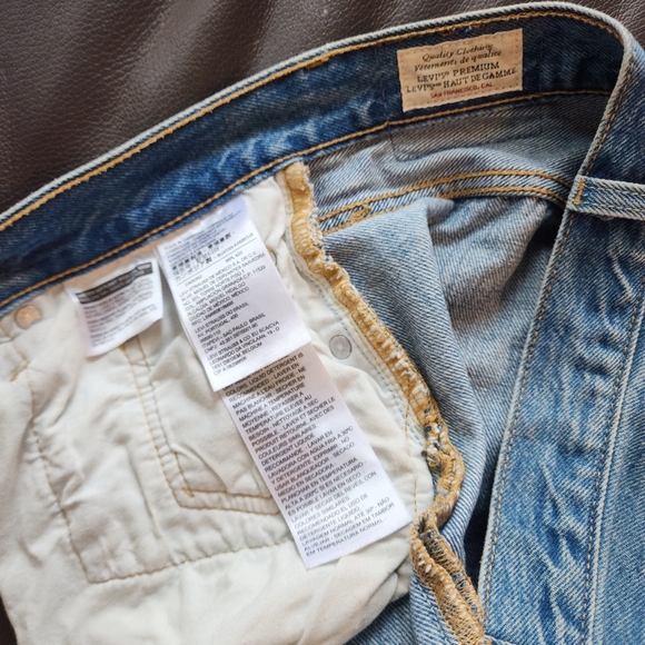 Levi's 501 Mid-Thigh Women's Jean Shorts, US27 - Picture 5 of 11